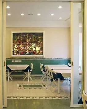 Migdal Palace Apartament