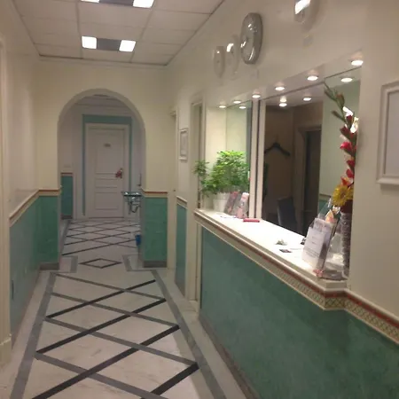 Migdal Palace Apartment